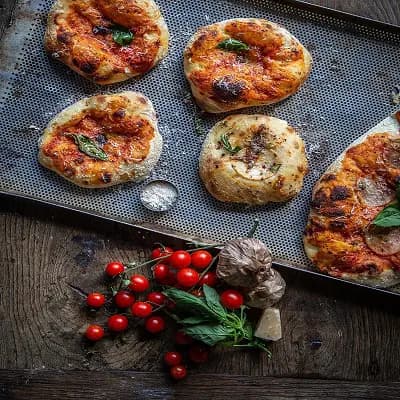 Pizza - Browse bakeries specializing in pizza