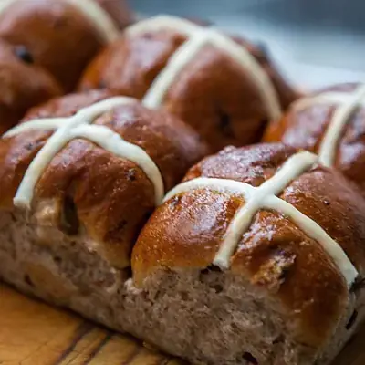 Hot Cross Bun - Browse bakeries specializing in hot cross bun