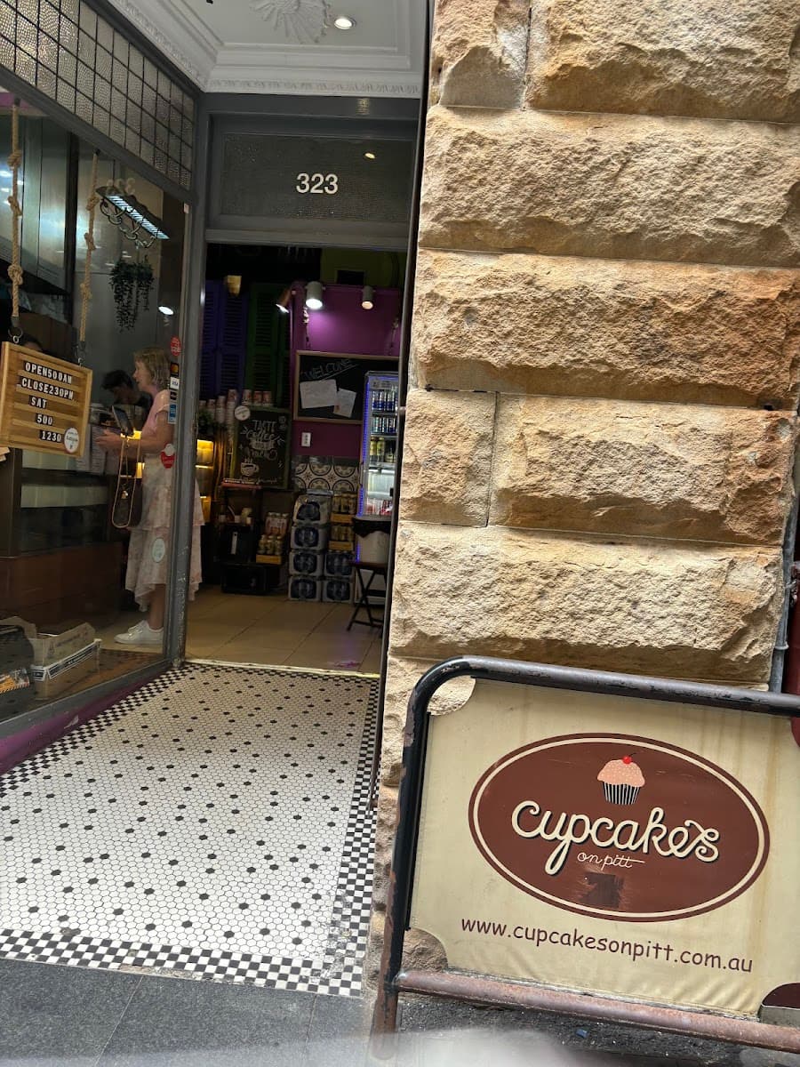 Cupcakes on Pitt