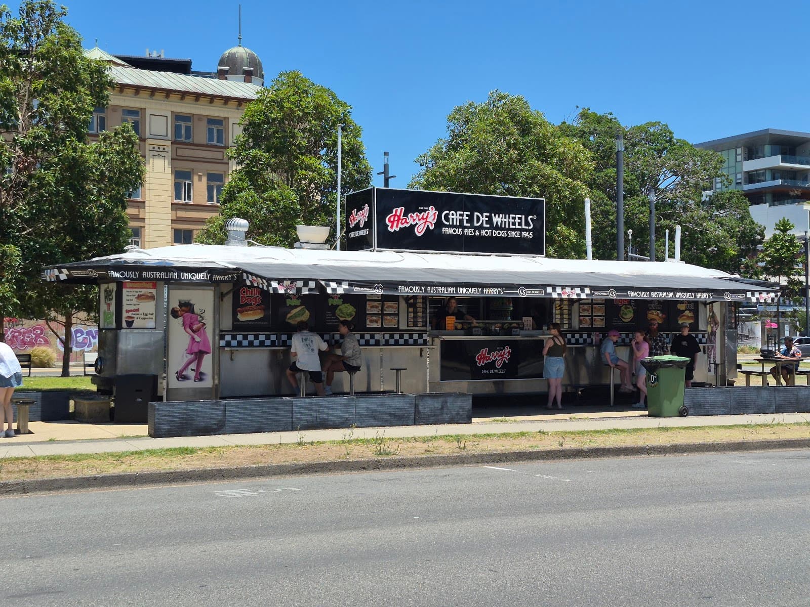 Harry's Café de Wheels - Newcastle