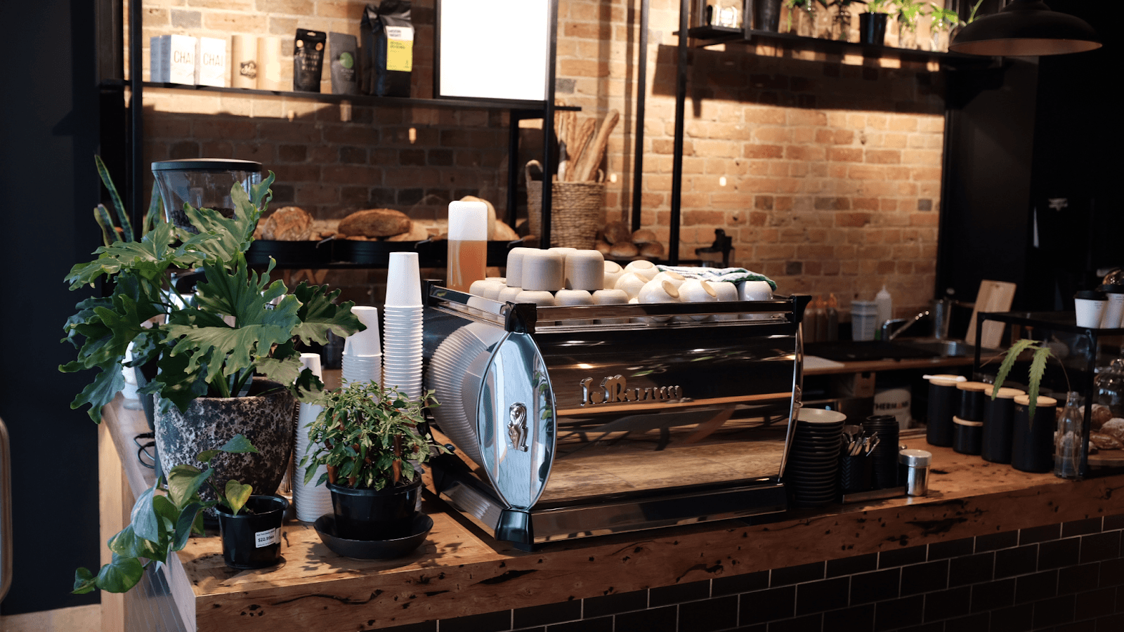 Imago Cafe & Bakery
