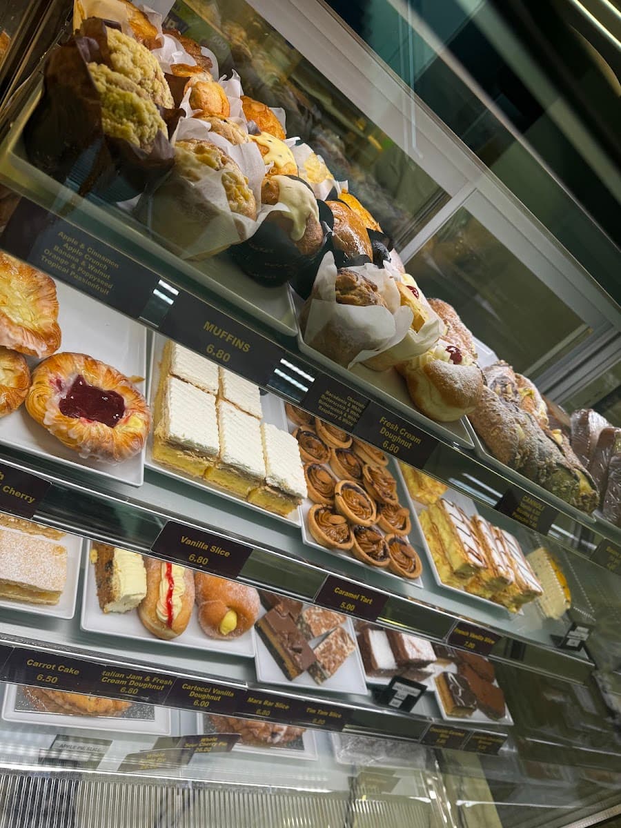 Lena's Bakehouse