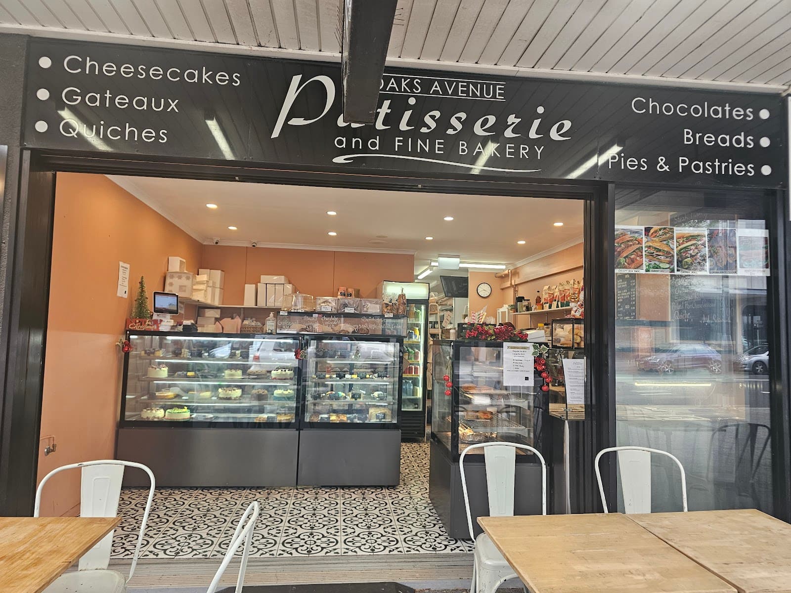 Oaks Avenue Patisserie & Fine Bakery