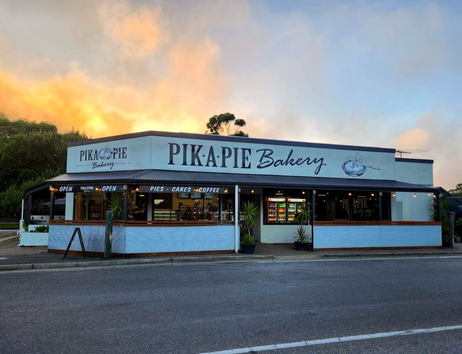 Pik A Pie Bakery