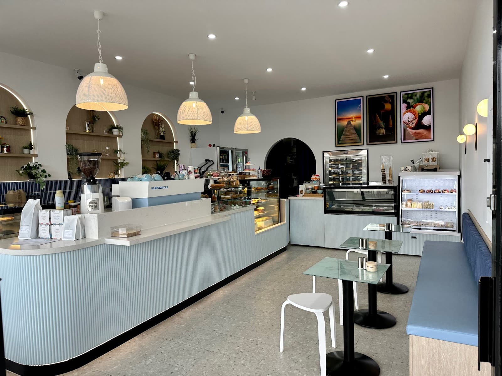Somerville Gourmet Cakes & Pastries